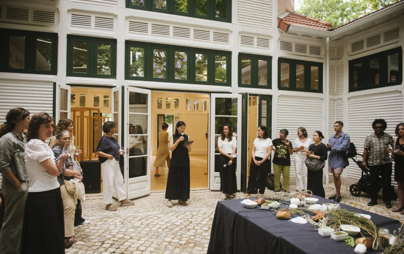 ▴ Rain Wu presenting “The River’s Tongue” at Casa Jardim da Estrela in Lisbon.