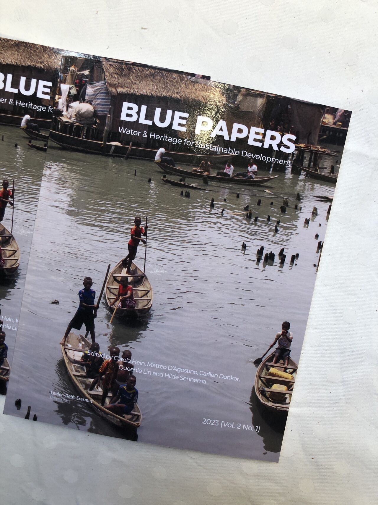 ▴ The Blue Papers journal is available for further reading on the topics of water and cities: bluepapers.nl/