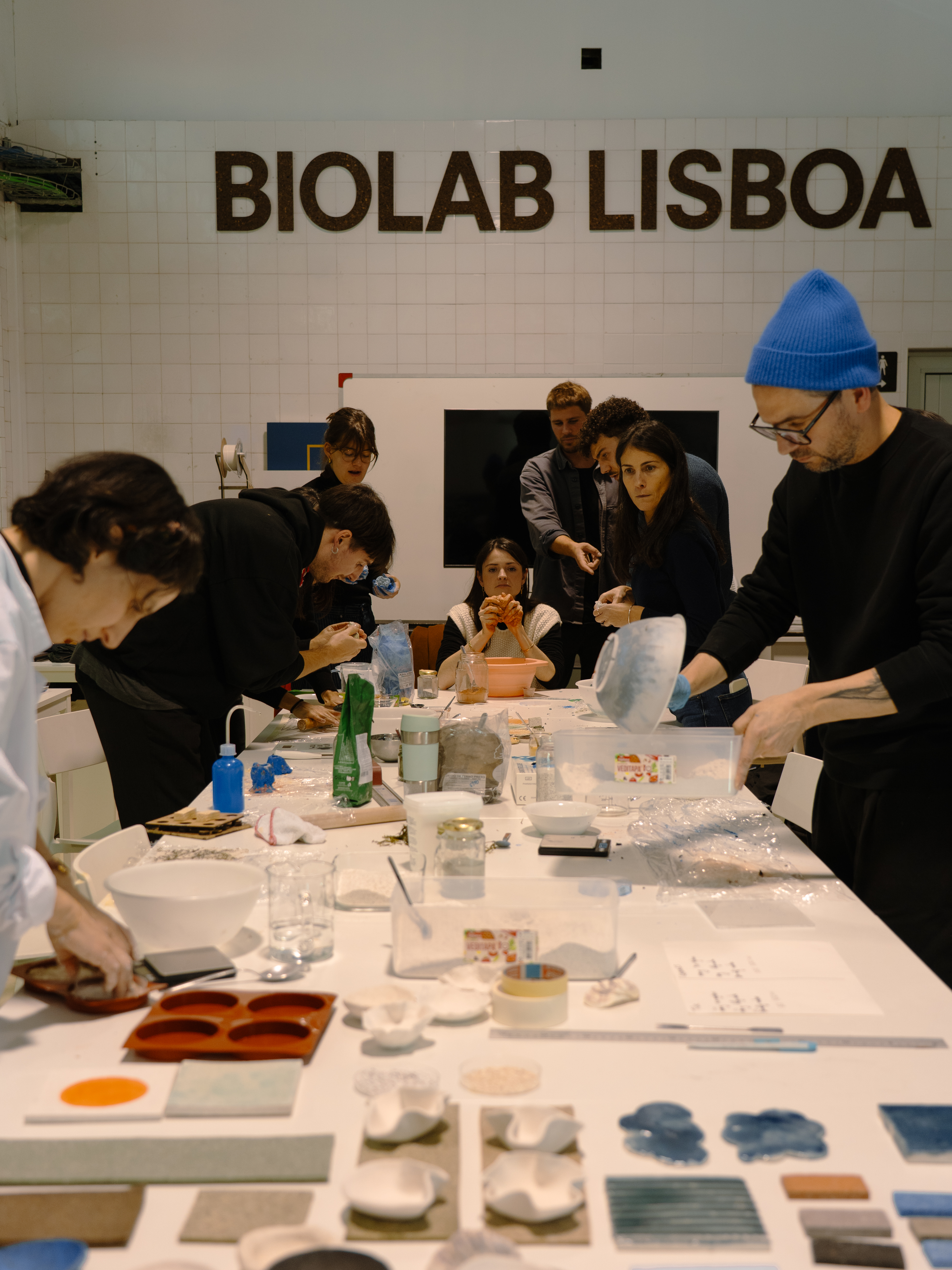 ▴ À Flor do Tejo, a Cor do Azulejo workshop with Bureau, Biolab Lisbon 2025 (1) © Jeremy Morris.